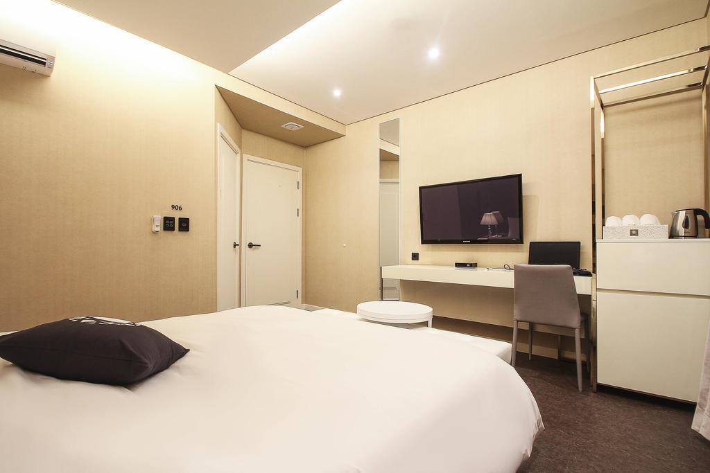 Hotel Cullinan Daechi Сеул Екстериор снимка