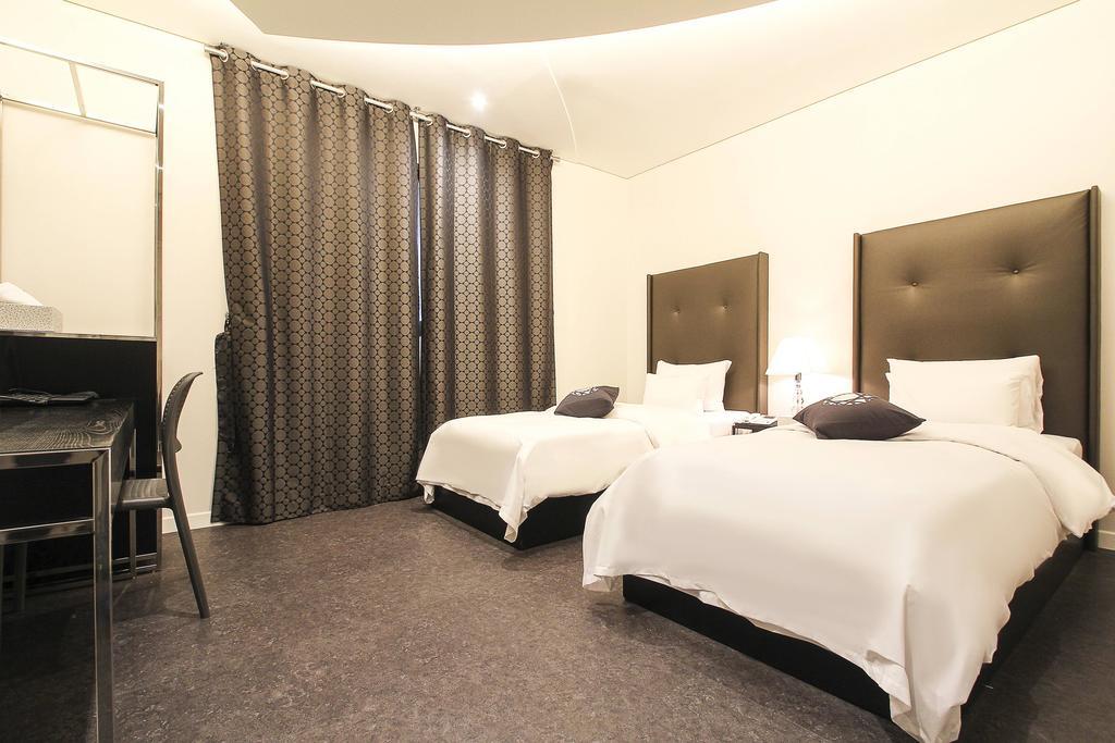 Hotel Cullinan Daechi Сеул Екстериор снимка