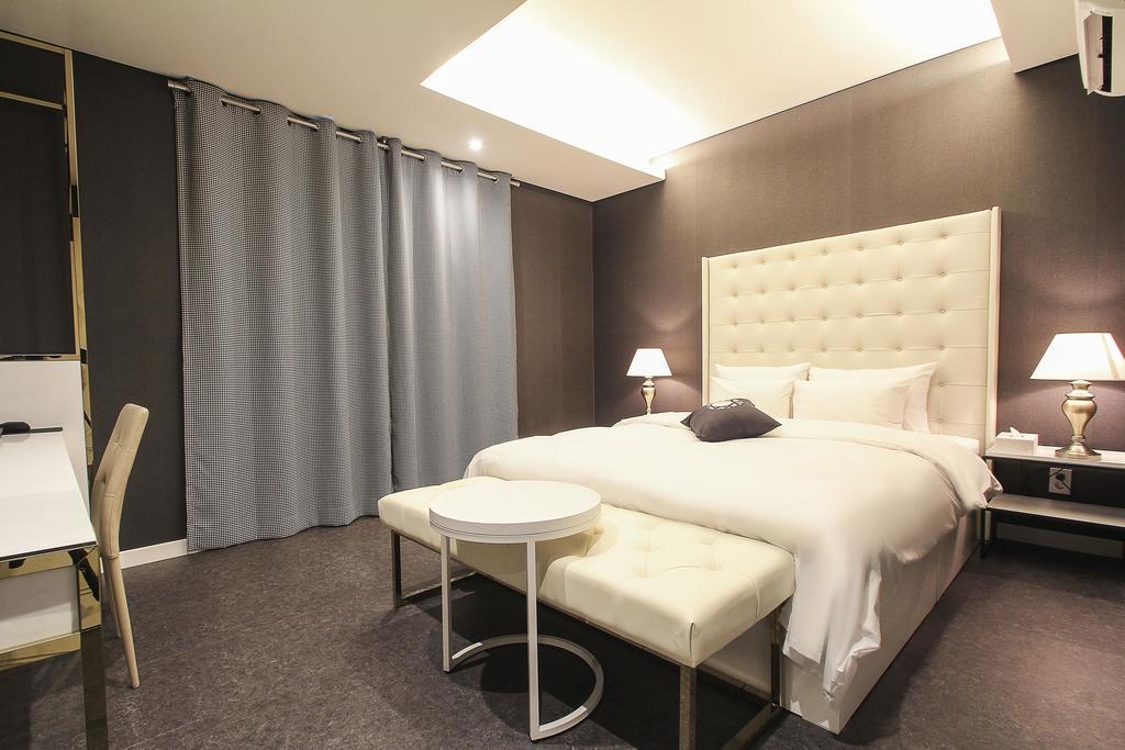 Hotel Cullinan Daechi Сеул Екстериор снимка