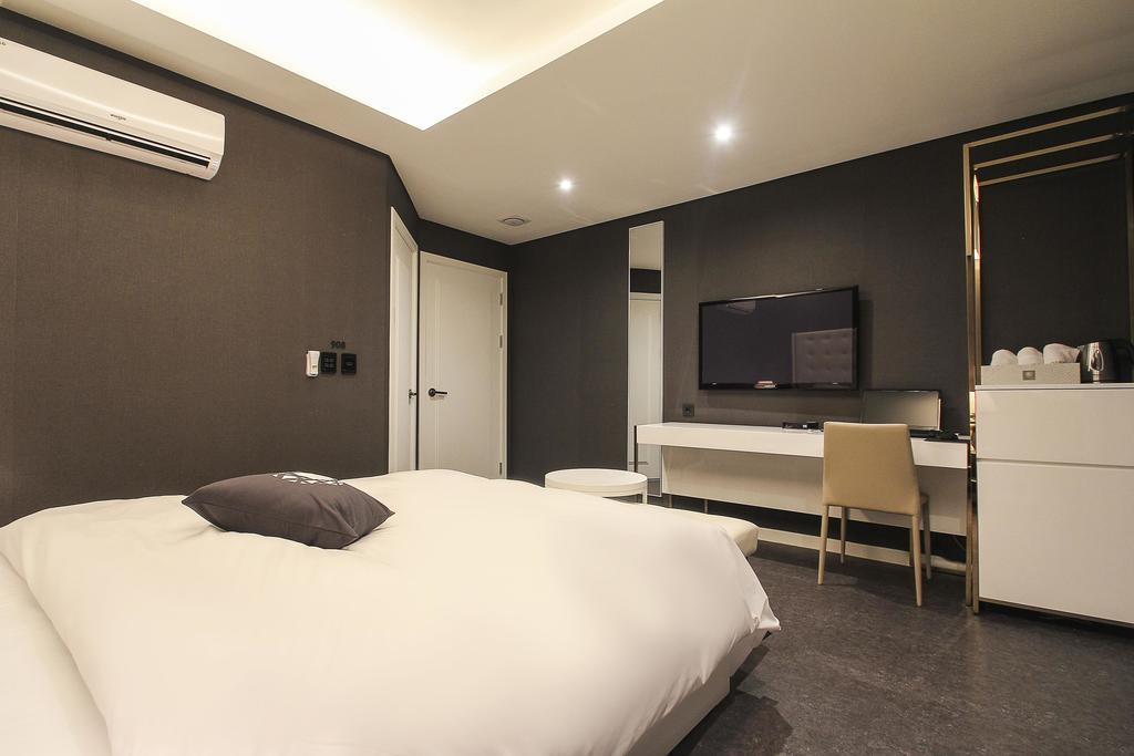 Hotel Cullinan Daechi Сеул Екстериор снимка